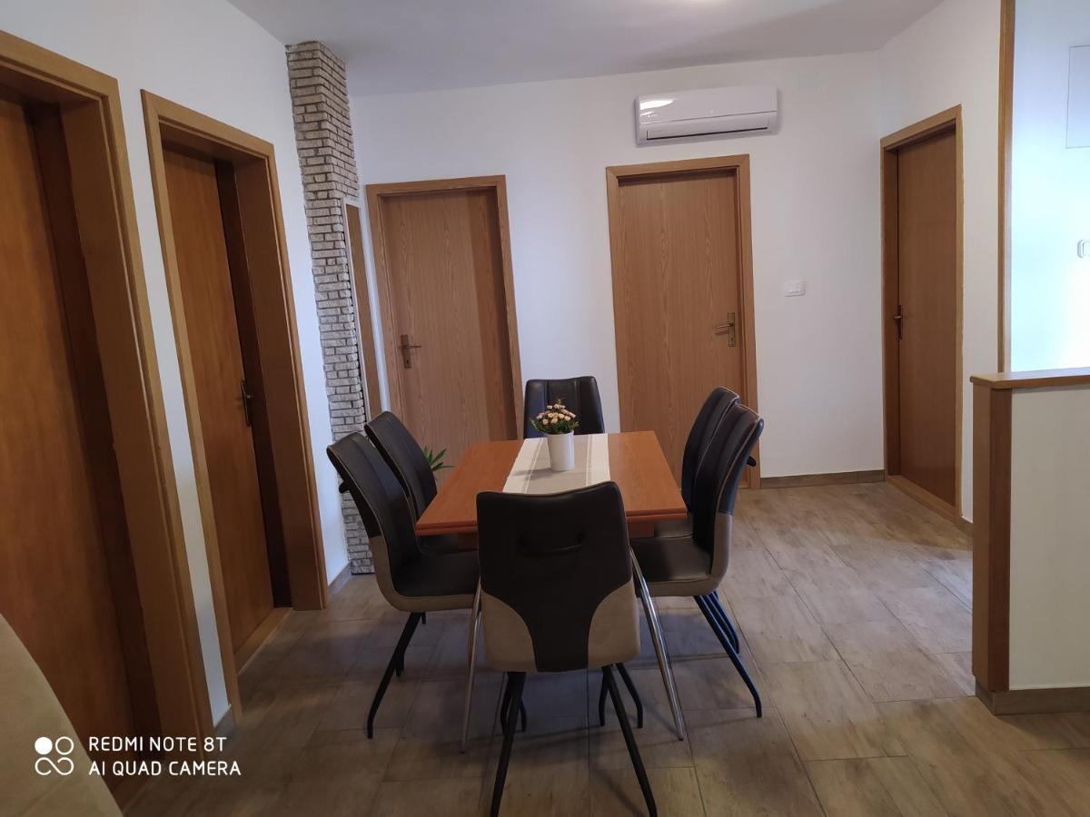 Apartmani Suzana Crikvenica Extérieur photo